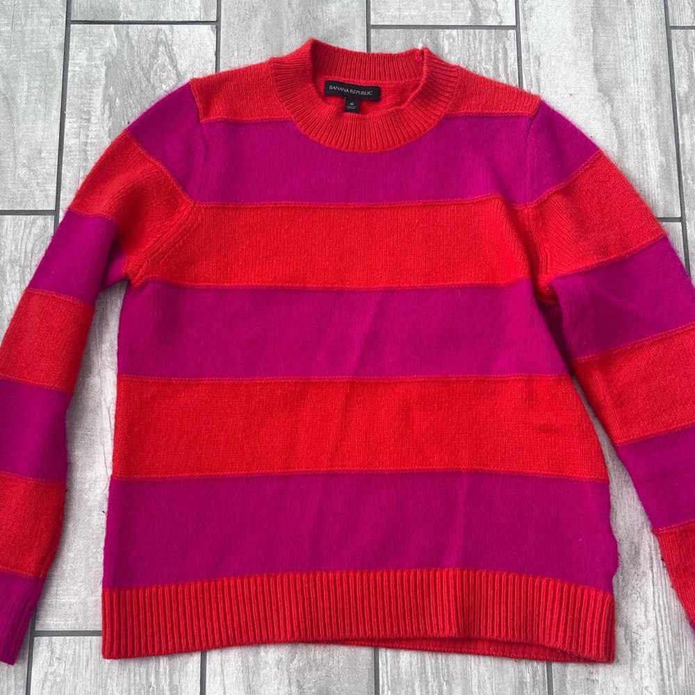 BR pink striped sweater